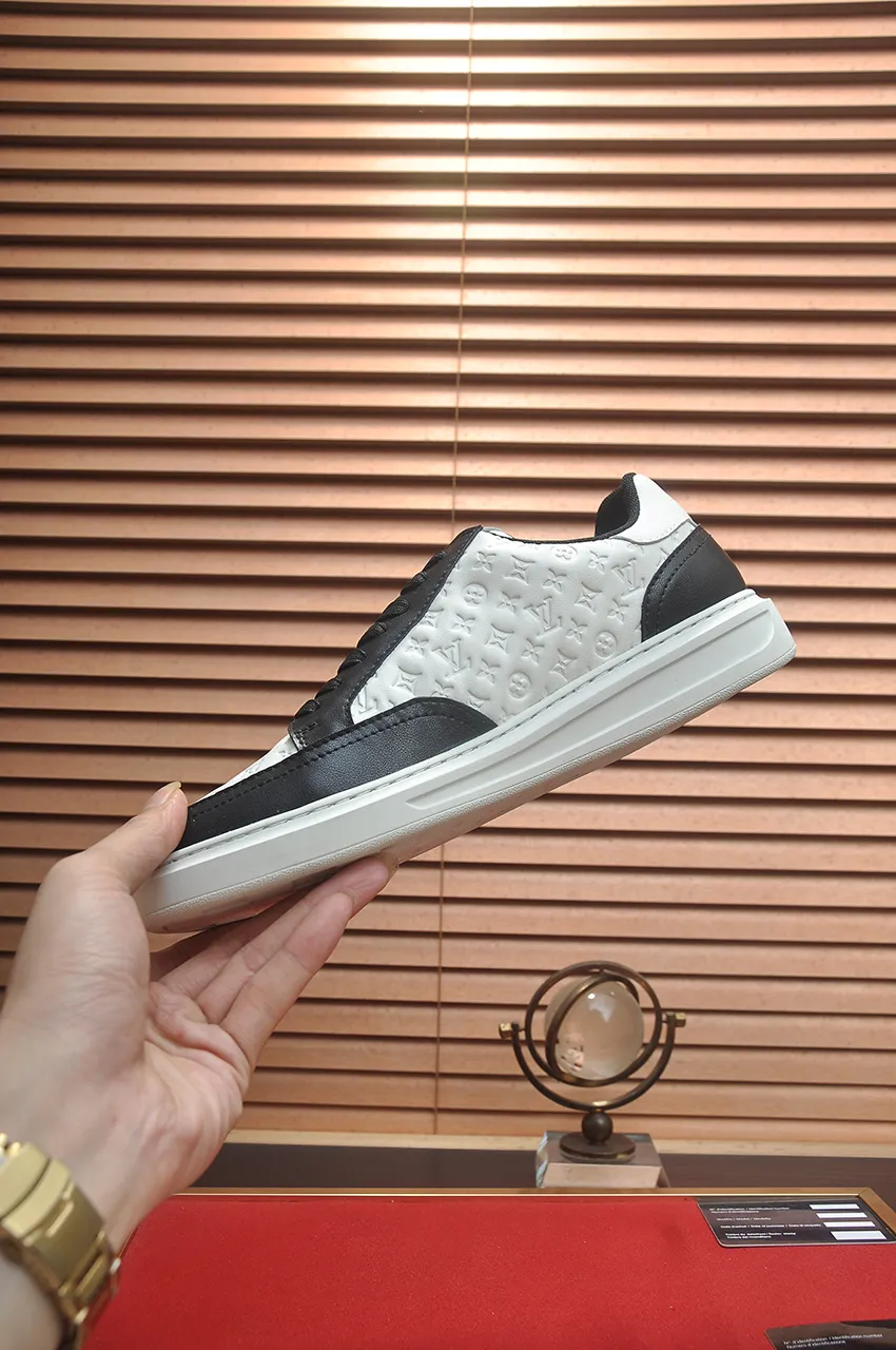 Men's shoes💰440💶【LOUIS VUITTON】Same model from LV.Louis Vuitton official website [satisfied] original single hot model LV original factory cowhide material👑1:1 original plate sheepskin lining, body accessories one-to-one molding💪 counter quality 🙏 Dear friends, if you still worry about wearing matching shoes💋, then these shoes are your best choice🎁🎁! 38-45 (45 is custom-made and cannot be returned or exchanged)